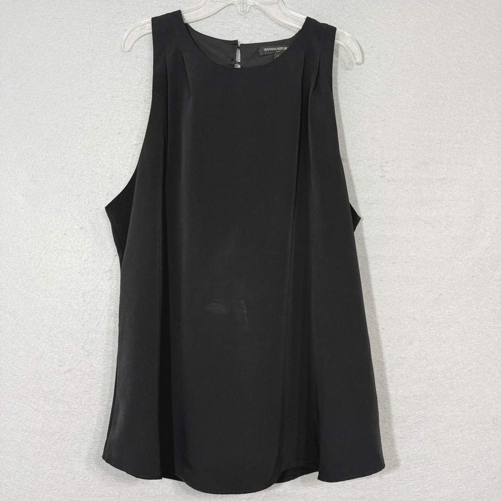 Banana Republic Women's Sleeveless Pleated Top Size‎ L Flowy Minimalist Luxury